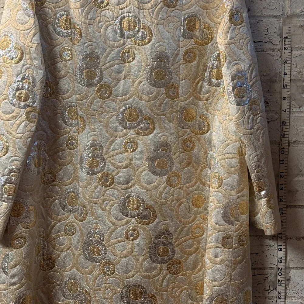 Royal India Tailors Metallic Gold & Silver Brocade Coat β Vintage Mod Glam β - Picture 8 of 11